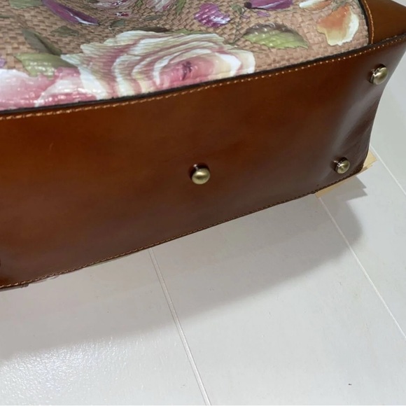 Patricia Nash Rose Garden Fiora Purse - Picture 10 of 11